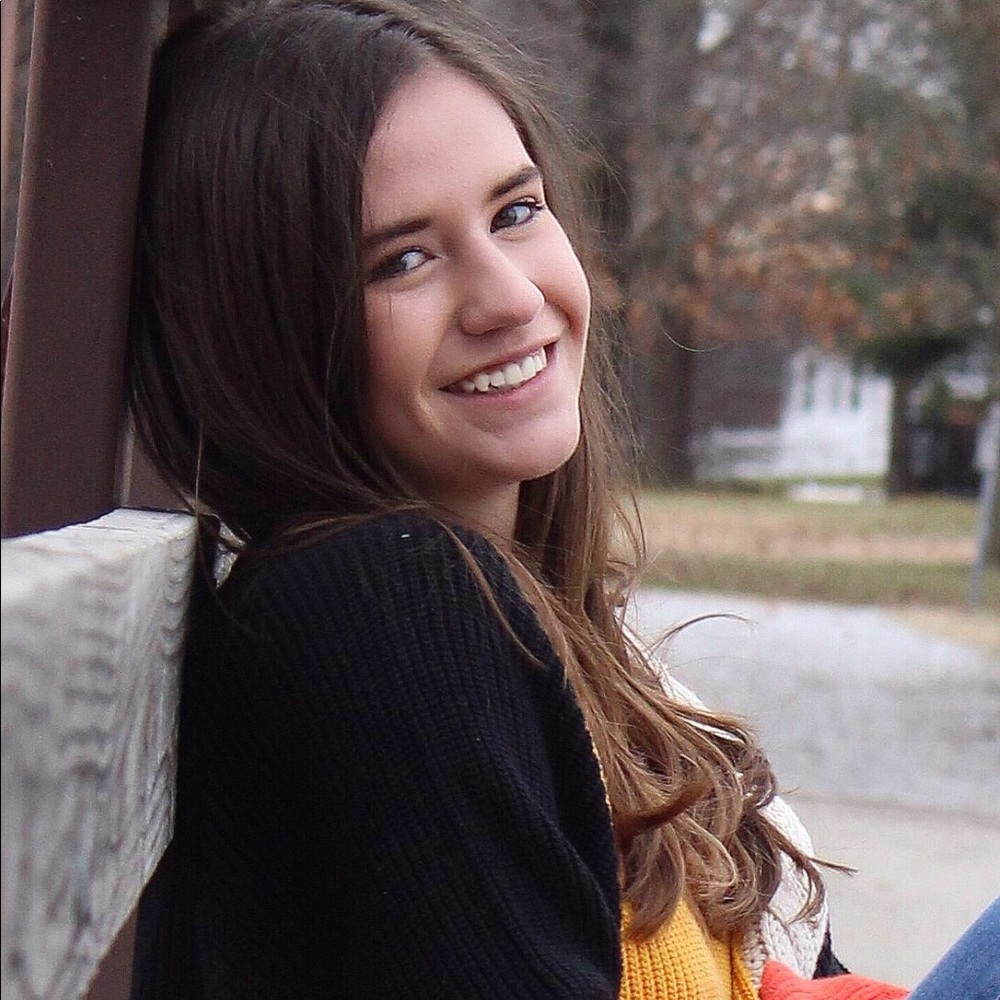 Meet your Posher, Sarah